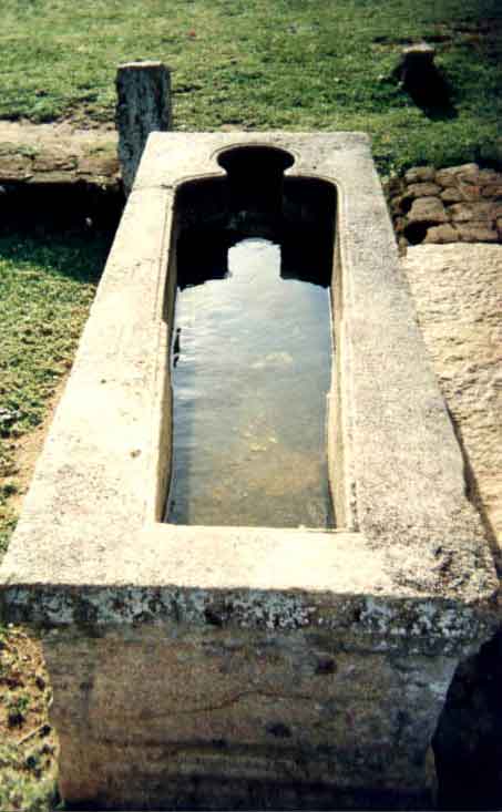 Ancient stone oil bath